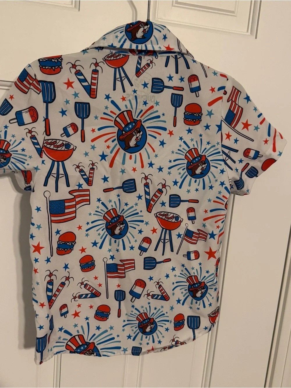 Buc-ees Toddler 2T kids 4th of July Button up Shirt USA Flag Fireworks America
